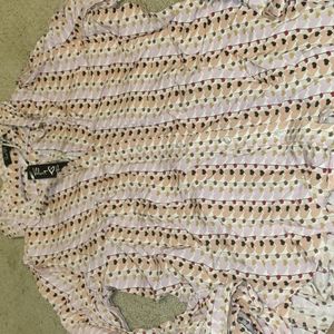 NWT Ladies Heart Design Button Down Long Sleeved Shirt S